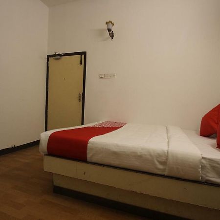 Oyo Flagship 40509 Hotel Mps Residential Tower Tirupur Exterior foto