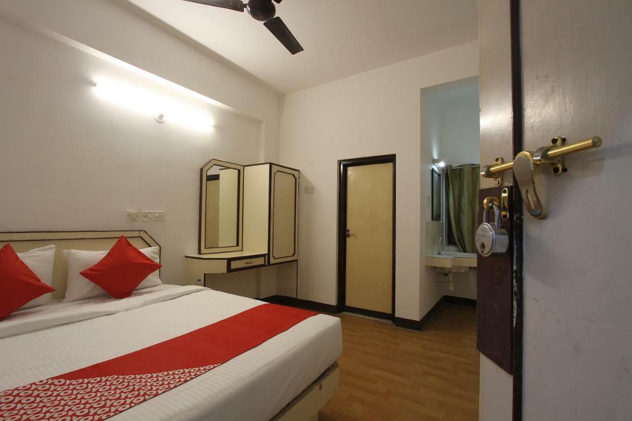 Oyo Flagship 40509 Hotel Mps Residential Tower Tirupur Exterior foto
