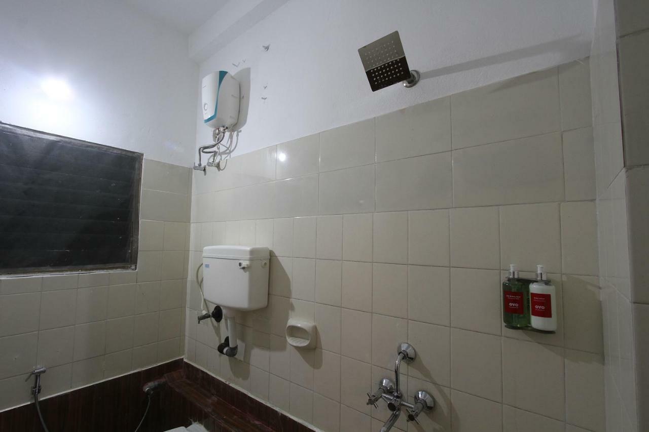 Oyo Flagship 40509 Hotel Mps Residential Tower Tirupur Exterior foto